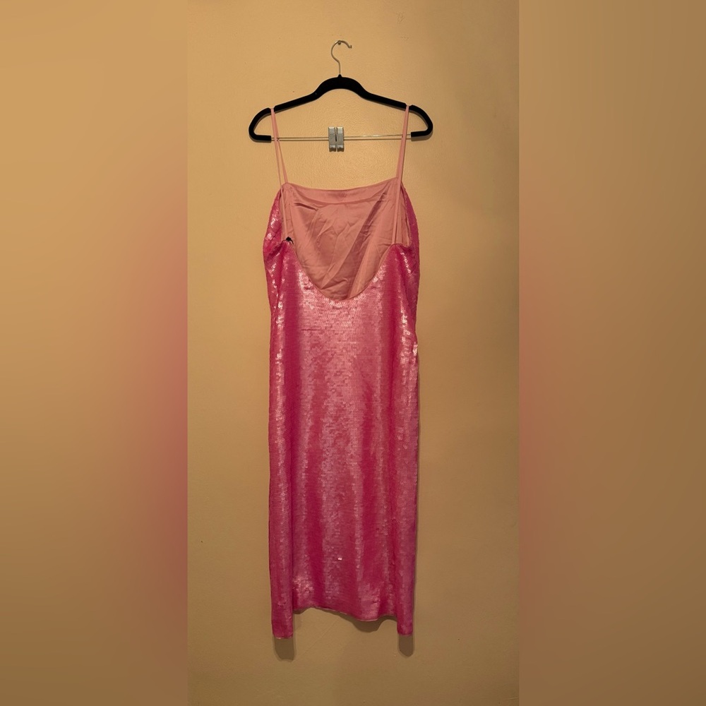 H&M Innovation Backless Pink Sequin Dress  Never Worn - Picture 4 of 10